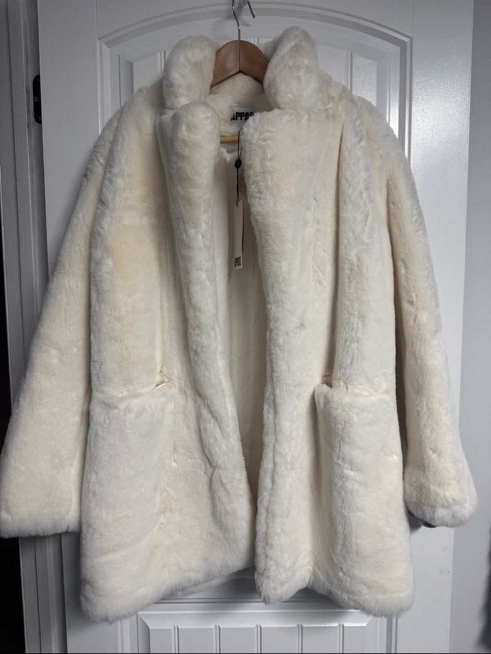 Apparis Ivory Faux Fur Coat - Women's Plush Winter Jacket